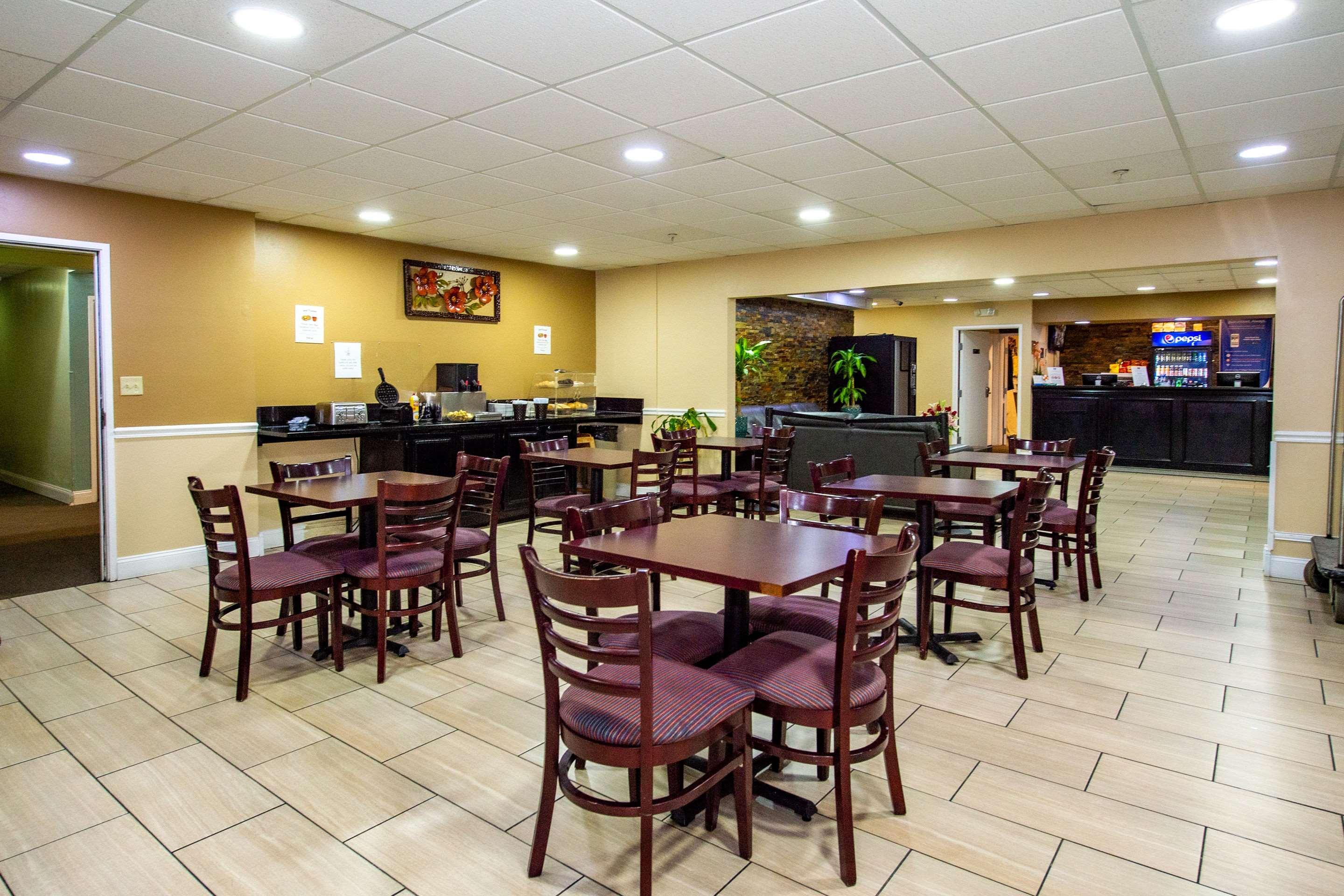 Rodeway Inn Central Colorado Springs Esterno foto